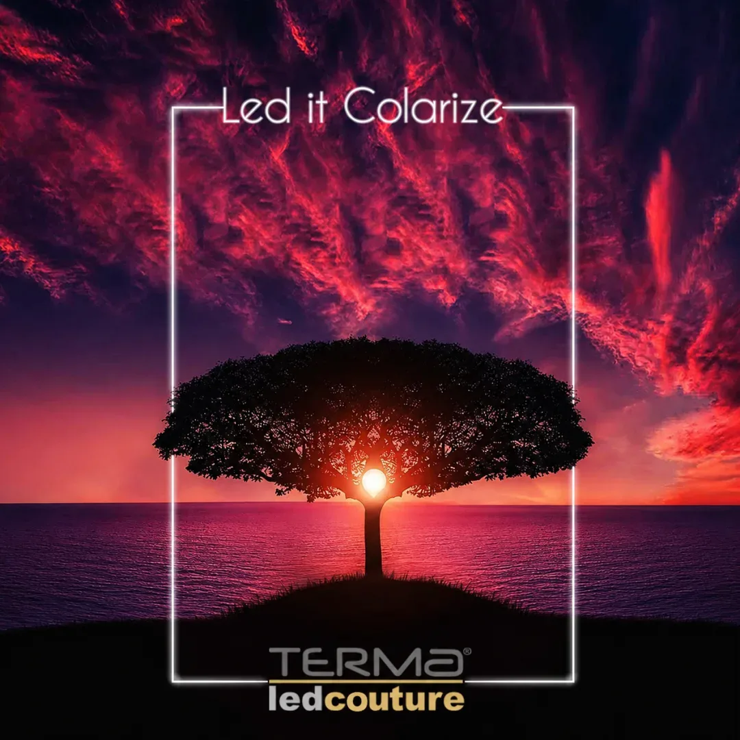 Led it Celebrate — ışıktan ağaç, TERMA LEDCOUTURE